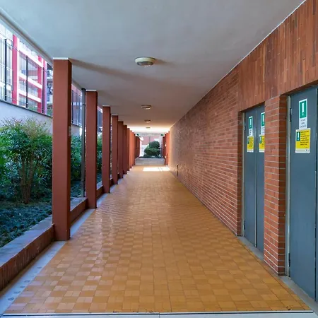 Homeathotel - Gramsci * Milan